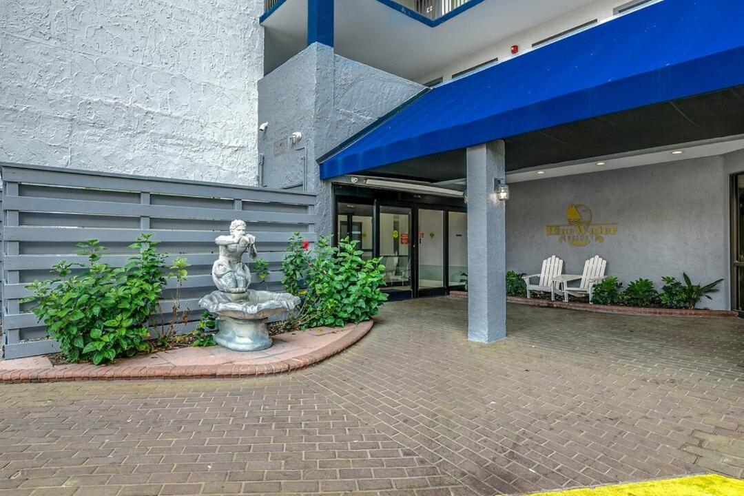 Oceanfront 2br At Blue Water Myrtle Beach